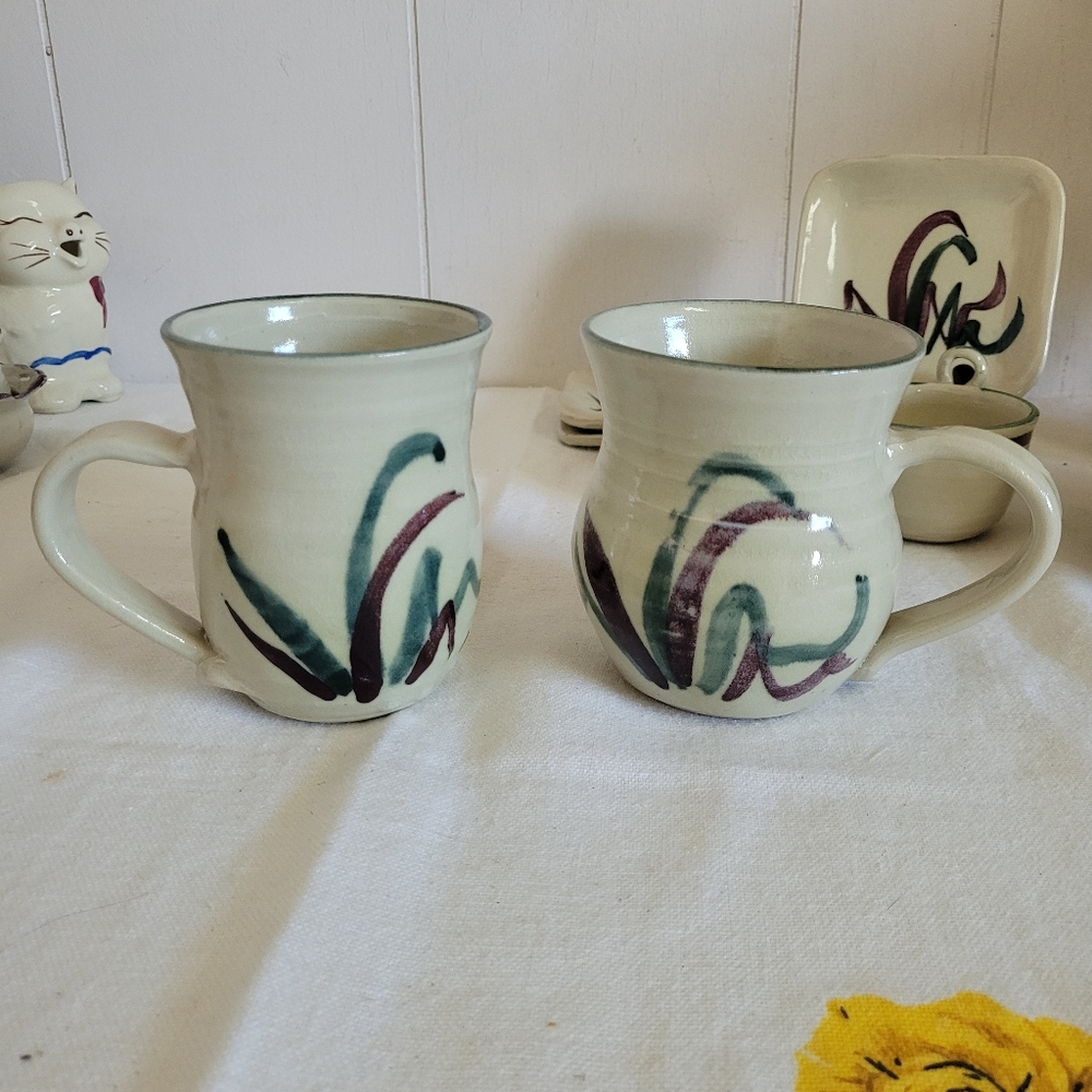 Hand Crafted Ceramic Mugs with Artistic Design